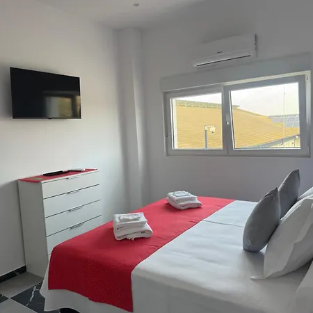 B6 Отель San Fulgencio